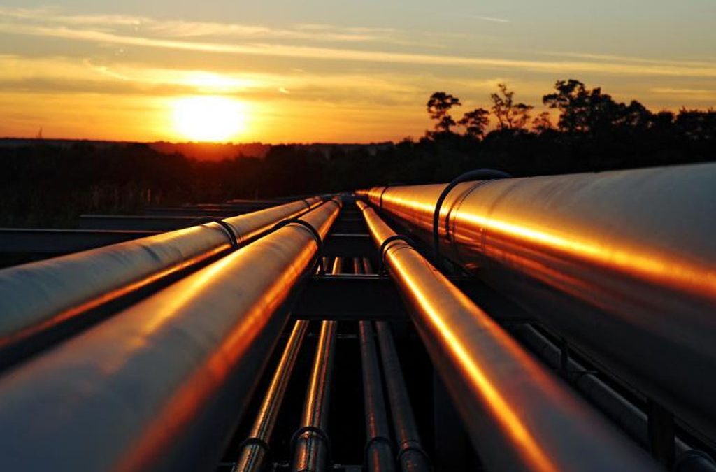 Kenya’s dream of exporting oil through Lamu Port faced delays in 2018 as the Lokichar–Lamu pipeline project timeline was pushed to 2025.