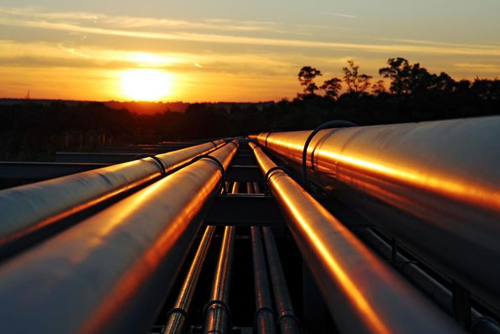 Kenya’s dream of exporting oil through Lamu Port faced delays in 2018 as the Lokichar–Lamu pipeline project timeline was pushed to 2025.